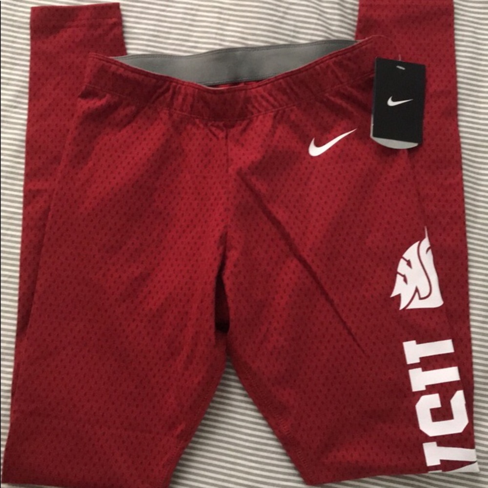 WSU Nike Coug Leggings